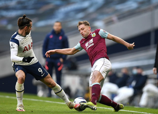 关键回合自 关键回合自