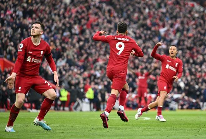 侧翼与替补 侧翼与替补